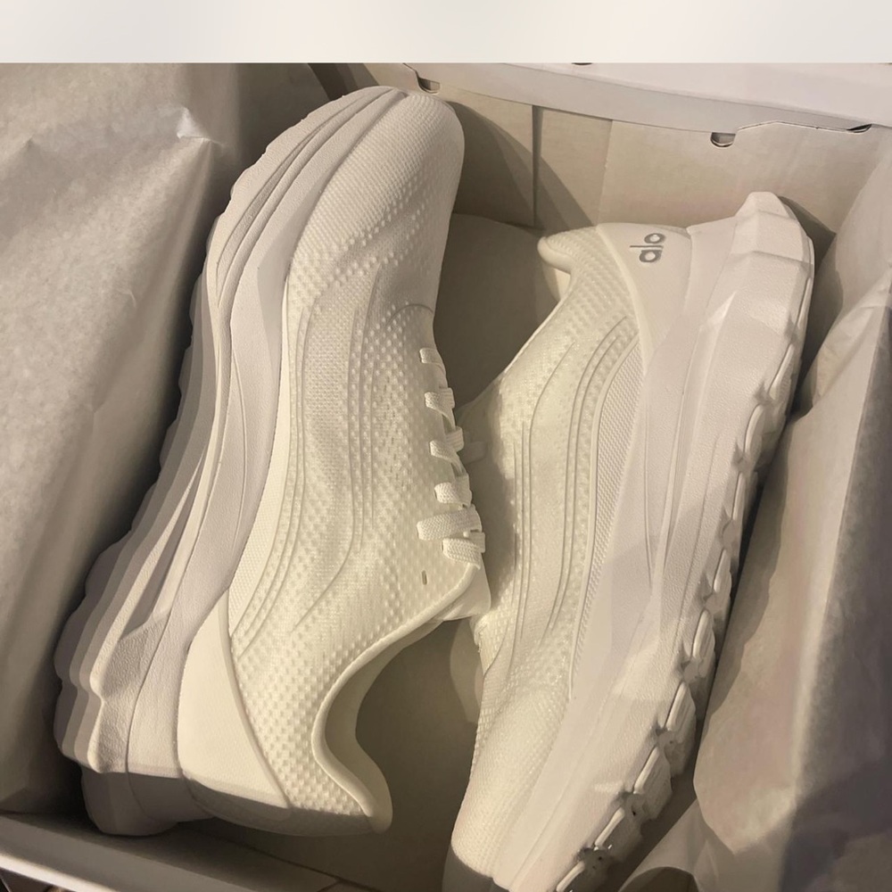 ALO Yoga White Athletic Shoes